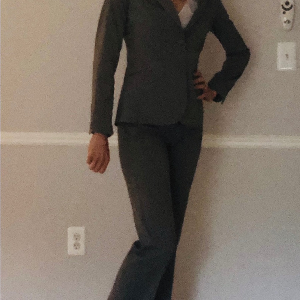 New York and company gray suit.